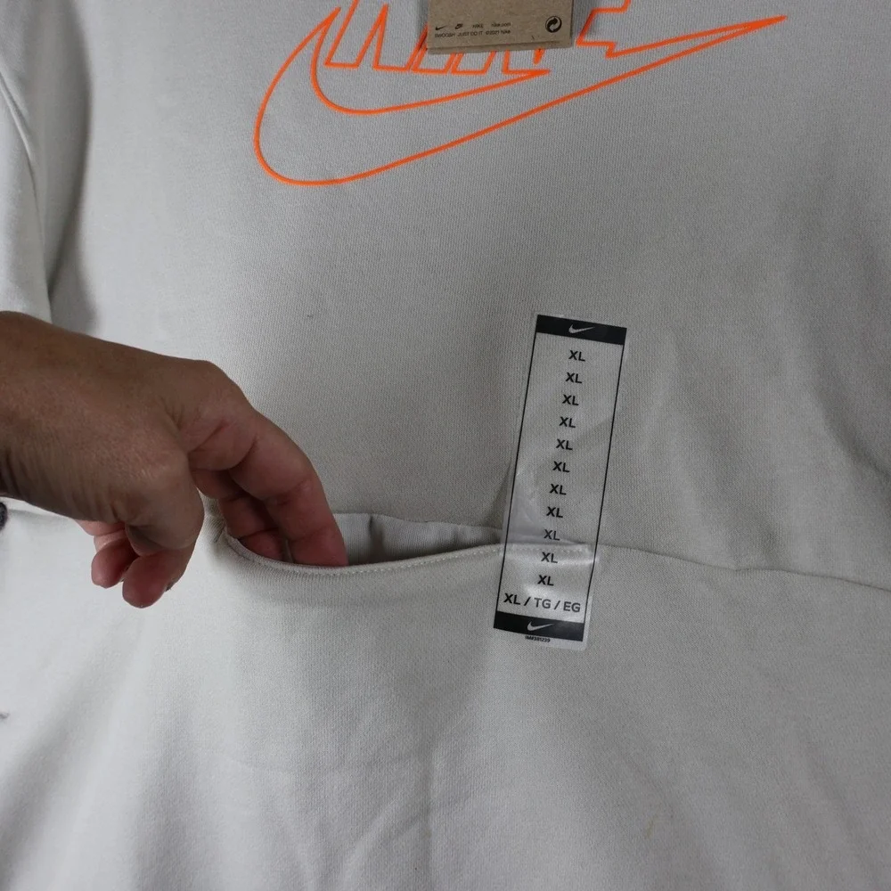 Nike‎ Youth XL FlyEase Sweatshirt Crewneck Cream Pullover NWT Pocket Activewear